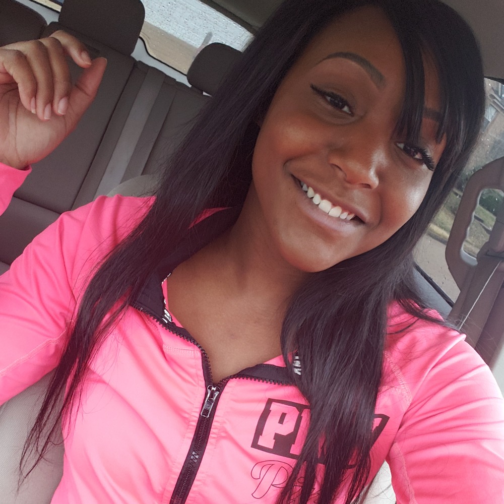 Meet your Posher, Tequeeda